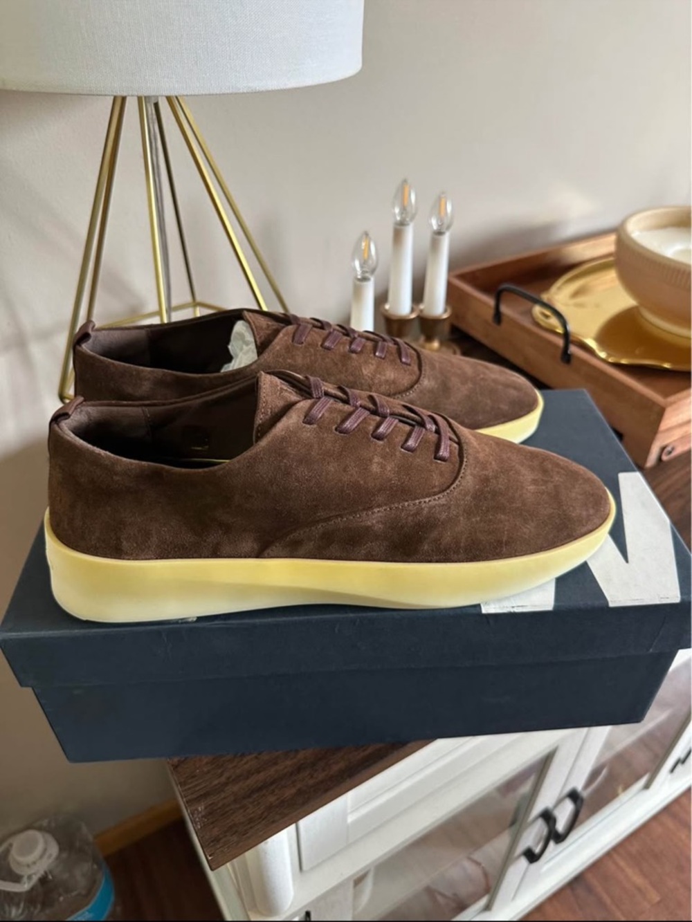 Wolf & Shepherd Brown Suede New in Box
Crossover Shoes Men's 8 women's 10